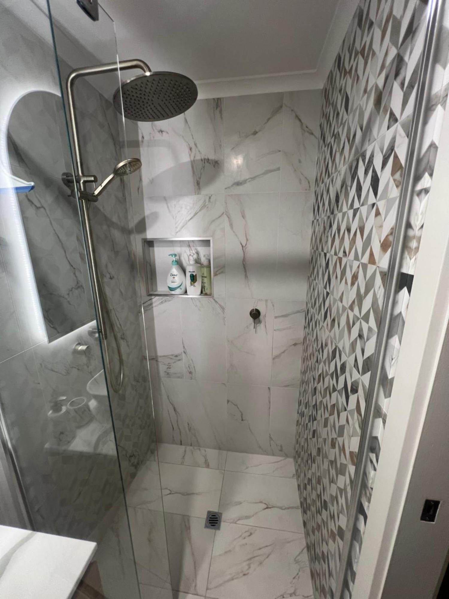 Adelaide Cbd Apartment - 3Br, 2Bath & Carpark Extérieur photo