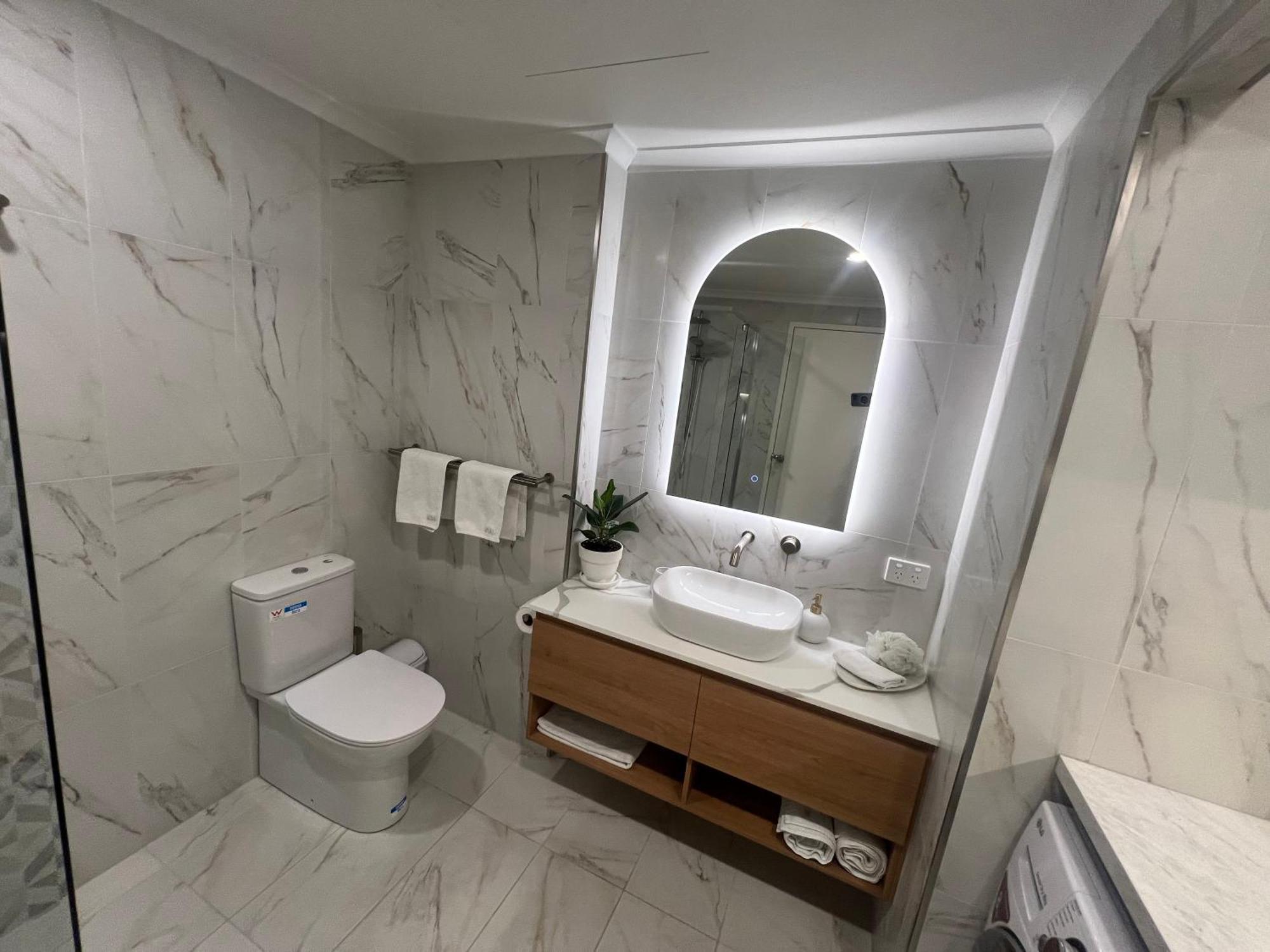 Adelaide Cbd Apartment - 3Br, 2Bath & Carpark Extérieur photo